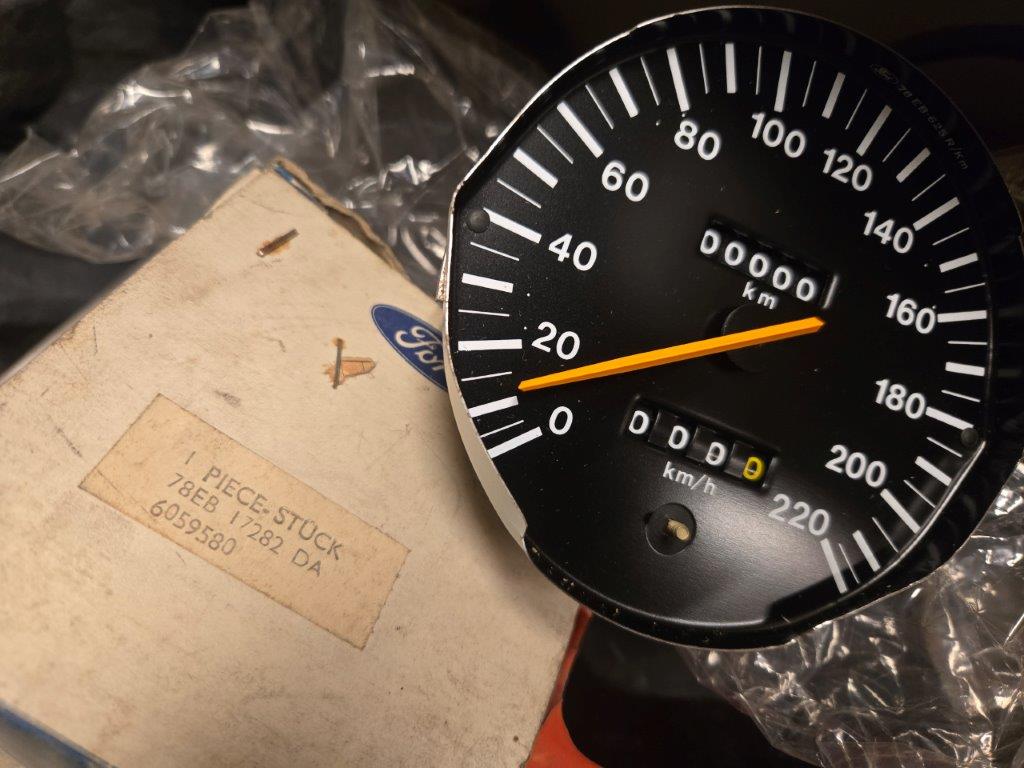 Ford Capri Mk3 – Odometer / Kilometerteller (NOS)