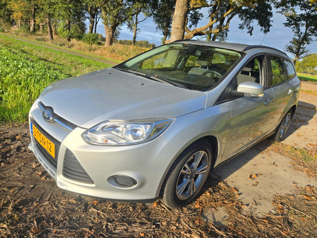 Ford Focus Wagon 1.0 EcoBoost Edition (2014)