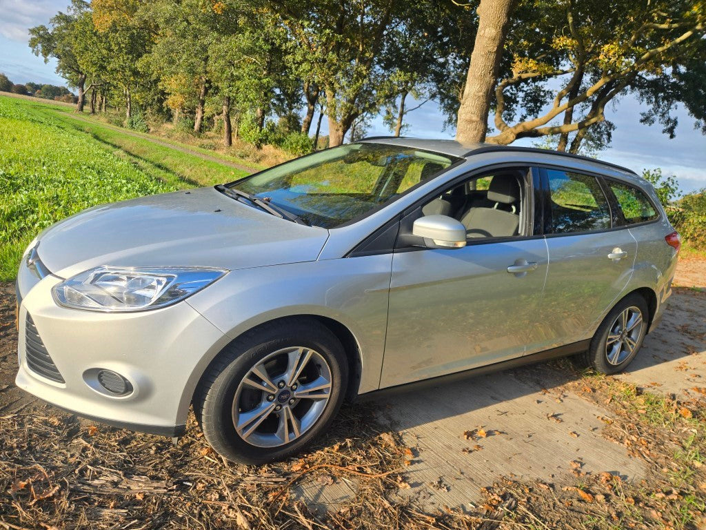 Ford Focus Wagon 1.0 EcoBoost Edition (2014)