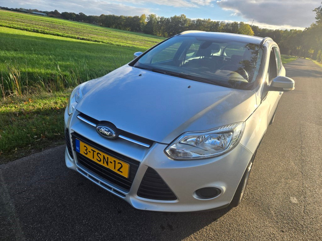 Ford Focus Wagon 1.0 EcoBoost Edition (2014)