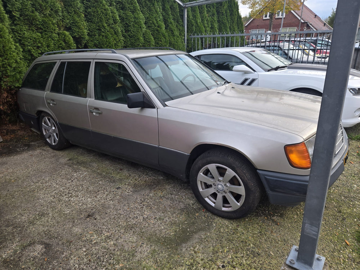 Mercedes 300 TE 1986